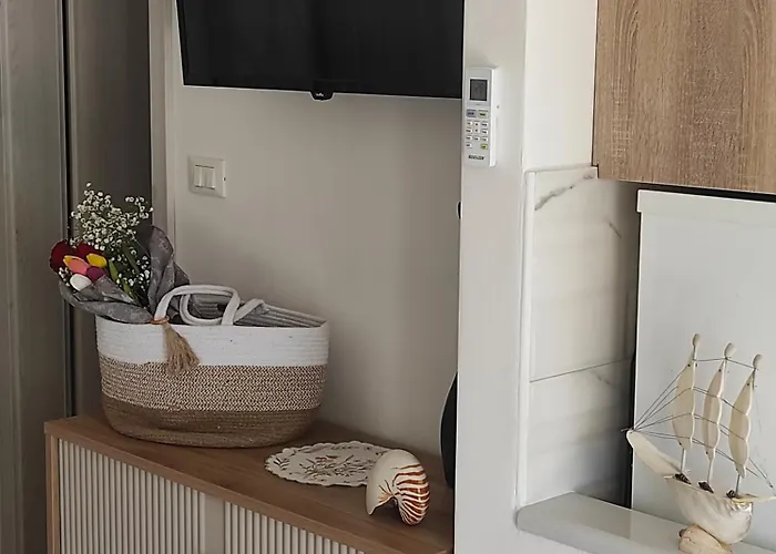 Apartman Topic *