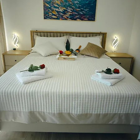 Topic Апартаменты *